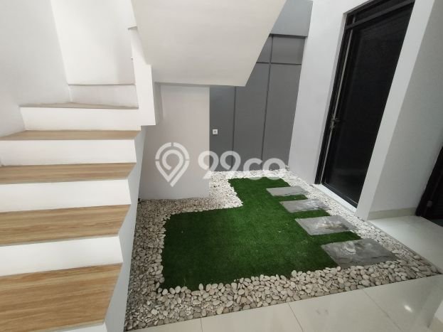 Rumah Modern Cantik 4 KT Siap Huni di Jatinegara Rumah Modern Cantik 4 KT Siap Huni di Jatinegara
