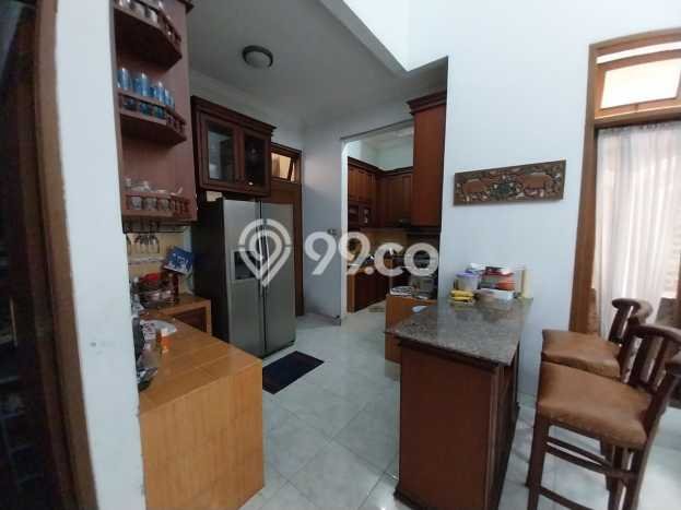For Sale! Premium House LT 392m2 Desain Modern di Pondok Kelapa For Sale! Premium House LT 392m2 Desain Modern di Pondok Kelapa