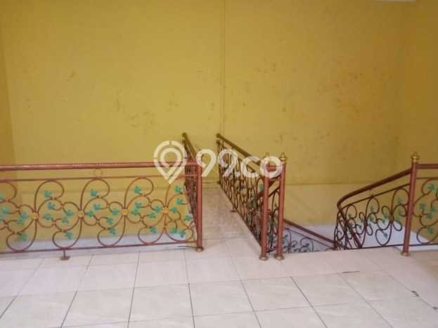 Rumah Elit Modern Siap Huni di Buaran Jakarta Timur Rumah Elit Modern Siap Huni di Buaran Jakarta Timur