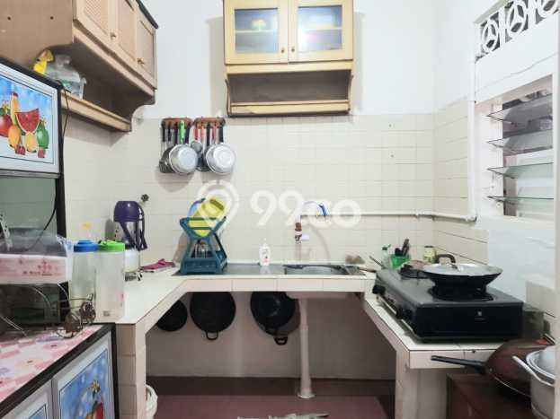 Rumah Luxury Modern Tanpa Renovasi di Pondok Bambu Jakarta Timur Rumah Luxury Modern Tanpa Renovasi di Pondok Bambu Jakarta Timur
