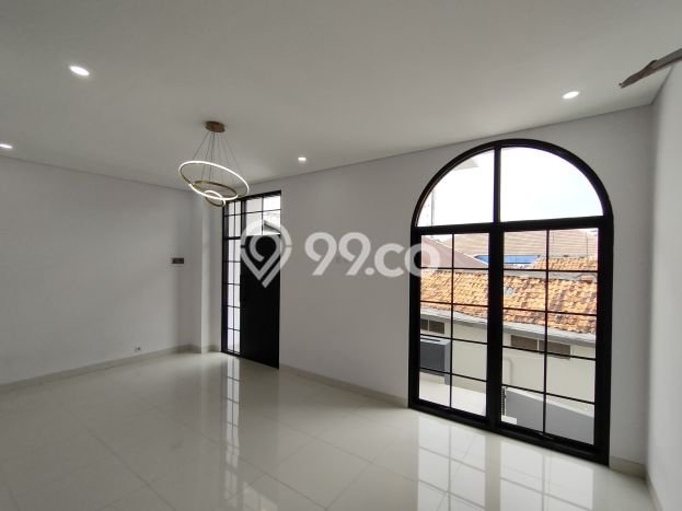 Rumah Modern Cantik 4 KT Siap Huni di Jatinegara Rumah Modern Cantik 4 KT Siap Huni di Jatinegara