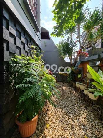 Hunian Elit LB 200m2 Siap Pakai Desain Elegan di Klender, Jakarta Timur Hunian Elit LB 200m2 Siap Pakai Desain Elegan di Klender, Jakarta Timur