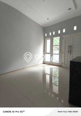 Rumah Modern Minimalis 4 KT Siap Huni di Jagakarsa Rumah Modern Minimalis 4 KT Siap Huni di Jagakarsa