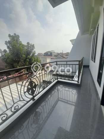 Dijual Rumah Mewah Exclusive di Duren Sawit, Jakarta Timur Dijual Rumah Mewah Exclusive di Duren Sawit, Jakarta Timur