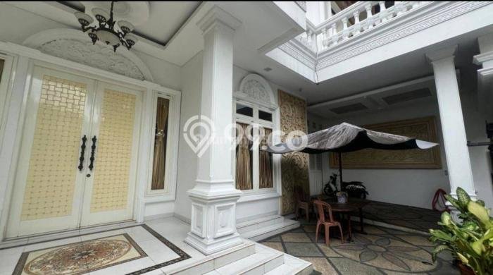 For Sale Rumah Elit Exclusive di Duren Sawit, Jakarta Timur For Sale Rumah Elit Exclusive di Duren Sawit, Jakarta Timur