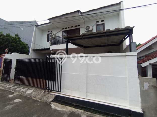 Dijual Rumah Modern 4 KT di Pondok Kelapa, Jakarta Timur Dijual Rumah Modern 4 KT di Pondok Kelapa, Jakarta Timur