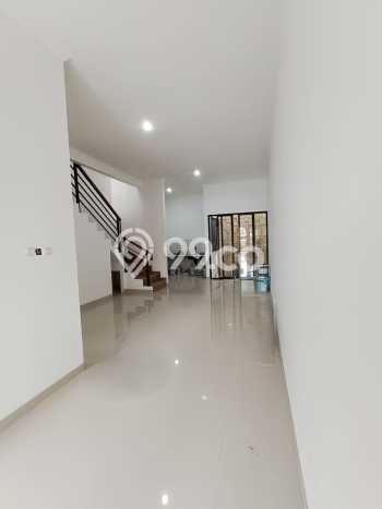 Hunian Elit LB 120m2 Siap Huni Desain Elegan di Pondok Kelapa, Jakarta Timur Hunian Elit LB 120m2 Siap Huni Desain Elegan di Pondok Kelapa, Jakarta Timur