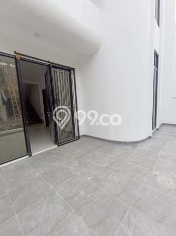 Dijual Hunian Rumah Nyaman 4 KT di Pondok Kelapa, Jakarta Timur Dijual Hunian Rumah Nyaman 4 KT di Pondok Kelapa, Jakarta Timur
