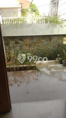 Rumah Elit Modern Tanpa Renovasi di Pondok Bambu Jakarta Timur Rumah Elit Modern Tanpa Renovasi di Pondok Bambu Jakarta Timur
