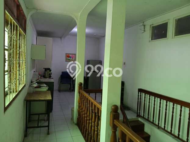 Rumah Elit LB 452m2 Siap Pakai Desain Elegan di Kayu Putih, Jakarta Timur Rumah Elit LB 452m2 Siap Pakai Desain Elegan di Kayu Putih, Jakarta Timur