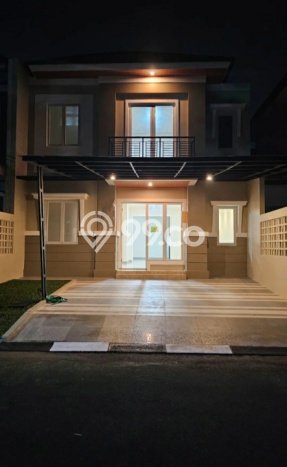 For Sale Hunian Rumah Nyaman 4 Kamar di Kota Wisata, Jakarta Timur For Sale Hunian Rumah Nyaman 4 Kamar di Kota Wisata, Jakarta Timur
