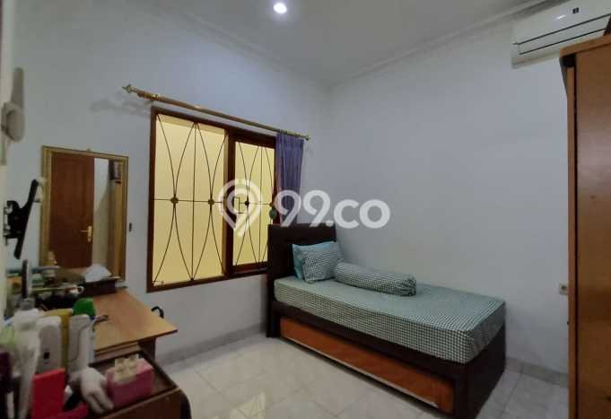 Jual Rumah Mewah Megah Dengan View Eksklusif di Rawamangun, Jakarta Timur Jual Rumah Mewah Megah Dengan View Eksklusif di Rawamangun, Jakarta Timur