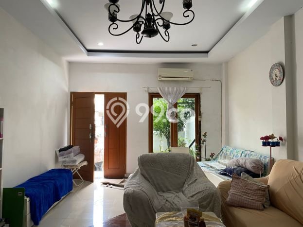 Hunian Mewah Dijual LT 144m2 di Pasar Minggu, Jakarta Selatan Hunian Mewah Dijual LT 144m2 di Pasar Minggu, Jakarta Selatan