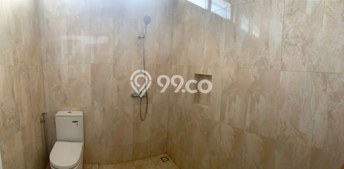 Ready to Use! Premium House LT 617m2 Desain Modern di Harjamukti Ready to Use! Premium House LT 617m2 Desain Modern di Harjamukti