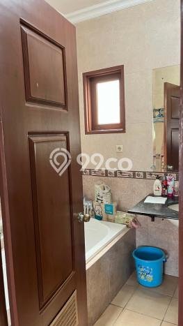Dijual Hunian Rumah Terawat 3 KT di Raffles Hills, Jakarta Timur Dijual Hunian Rumah Terawat 3 KT di Raffles Hills, Jakarta Timur