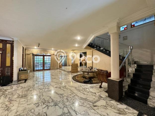 Hunian Elit LB 500m2 Siap Huni Desain Elegan di Mega Kuningan, Jakarta Selatan Hunian Elit LB 500m2 Siap Huni Desain Elegan di Mega Kuningan, Jakarta Selatan