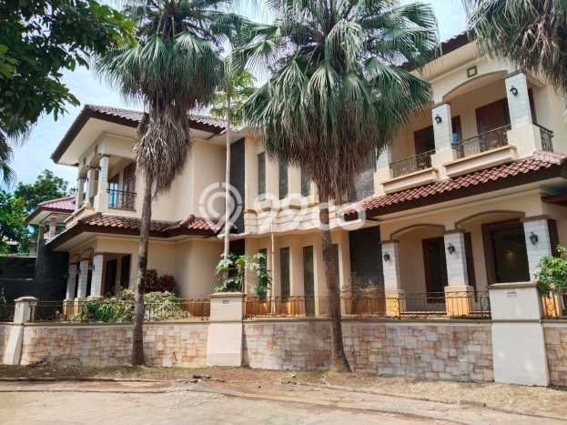 For Sale! Premium House LT 555m2 Desain Modern di Harjamukti For Sale! Premium House LT 555m2 Desain Modern di Harjamukti
