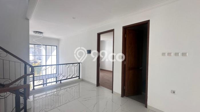 Dijual Rumah Mewah Elegan Dengan View Cantik di Sentul City, Bogor Dijual Rumah Mewah Elegan Dengan View Cantik di Sentul City, Bogor