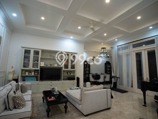 For Sale Rumah Mewah Exclusive di Mampang Prapatan, Jakarta Selatan For Sale Rumah Mewah Exclusive di Mampang Prapatan, Jakarta Selatan