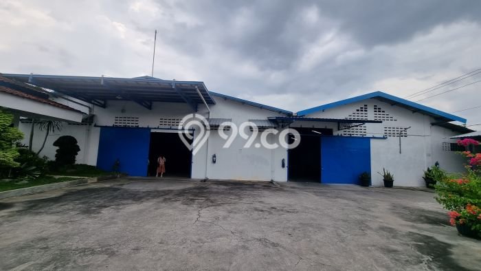 Dijual! Gudang di Karang Anyar Surakarta LT 3370m2 / LB 2000m2 Kawasan Bisnis Dijual! Gudang di Karang Anyar Surakarta LT 3370m2 / LB 2000m2 Kawasan Bisnis