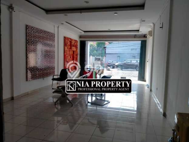 Dijual! Ruko di Cibubur Jakarta Timur LT 196m2 / LB 250m2 Kawasan Bisnis Dijual! Ruko di Cibubur Jakarta Timur LT 196m2 / LB 250m2 Kawasan Bisnis