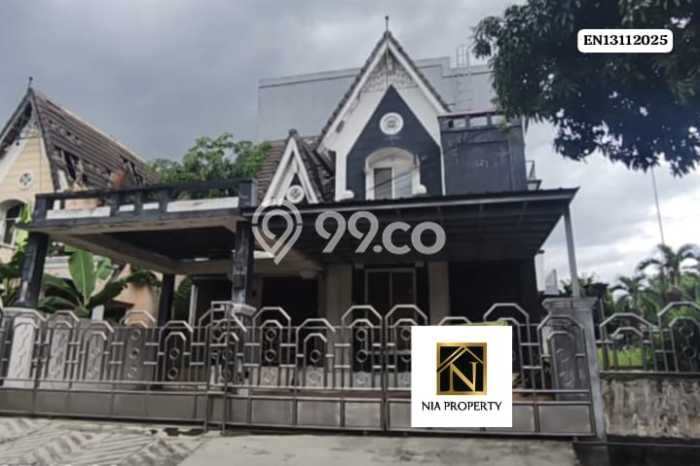 Dijual Rumah Luas Megah Dengan View Eksklusif di Cibubur, Jakarta Timur Dijual Rumah Luas Megah Dengan View Eksklusif di Cibubur, Jakarta Timur