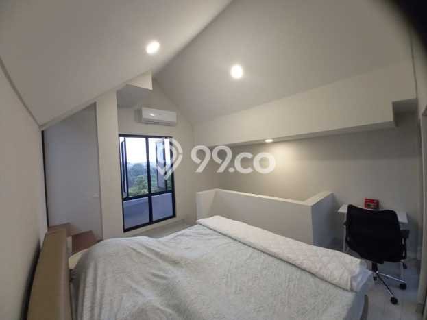 Rumah Modern 3 KT di Kota Wisata Jakarta Timur Unfurnished Rumah Modern 3 KT di Kota Wisata Jakarta Timur Unfurnished