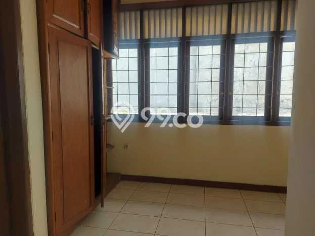 Rumah Luxury Modern Siap Huni di Cibubur Jakarta Timur Rumah Luxury Modern Siap Huni di Cibubur Jakarta Timur