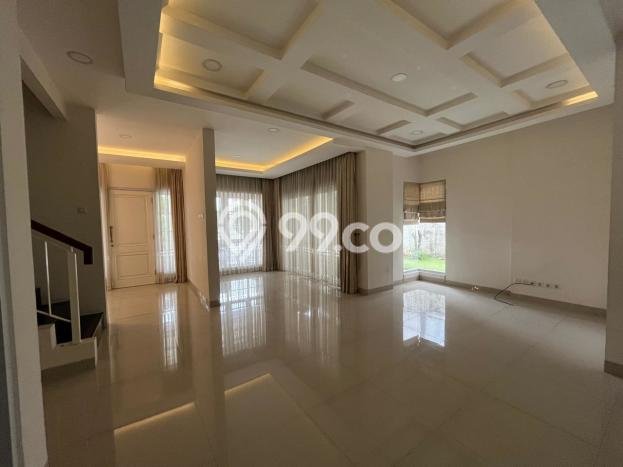 Rumah Elit Modern Siap Huni di Cibubur Jakarta Timur Rumah Elit Modern Siap Huni di Cibubur Jakarta Timur
