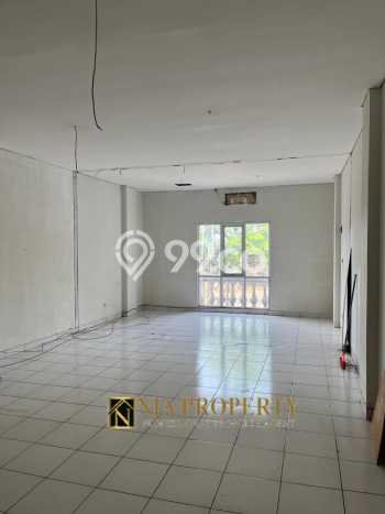Ruko Bagus Dijual LB 153m2 Lokasi Strategis Jakarta Timur Area Cocok untuk Bisnis Ruko Bagus Dijual LB 153m2 Lokasi Strategis Jakarta Timur Area Cocok untuk Bisnis