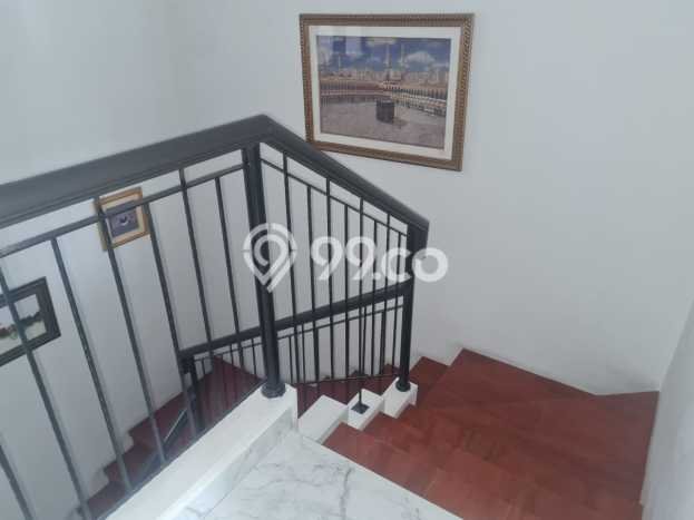 Jual Rumah Eksklusif 3 KT di Cibubur, Jakarta Timur Jual Rumah Eksklusif 3 KT di Cibubur, Jakarta Timur