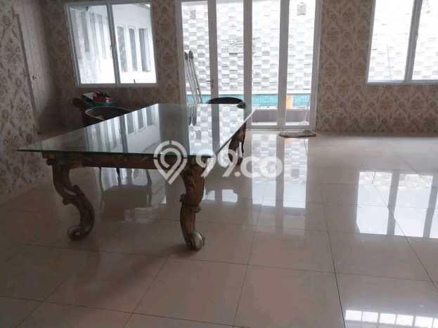 Rumah Luxury Modern Siap Huni di Cibubur Jakarta Timur Rumah Luxury Modern Siap Huni di Cibubur Jakarta Timur