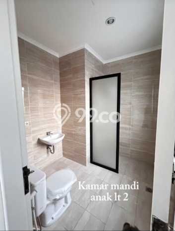 Rumah Minimalis 3 KT LT 144m2 di Kota Wisata Rumah Minimalis 3 KT LT 144m2 di Kota Wisata