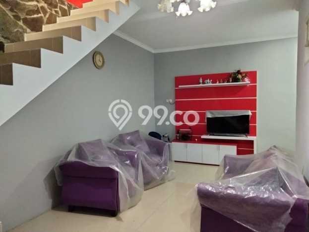 Rumah Modern 3 KT di Kota Wisata Jakarta Timur Unfurnished Rumah Modern 3 KT di Kota Wisata Jakarta Timur Unfurnished