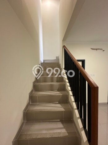 Jual Rumah Modern 4 KT di Gading Serpong, Tangerang Jual Rumah Modern 4 KT di Gading Serpong, Tangerang