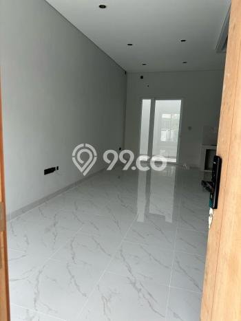 Jual Rumah Eksklusif 4 KT di Gading Serpong, Tangerang Jual Rumah Eksklusif 4 KT di Gading Serpong, Tangerang
