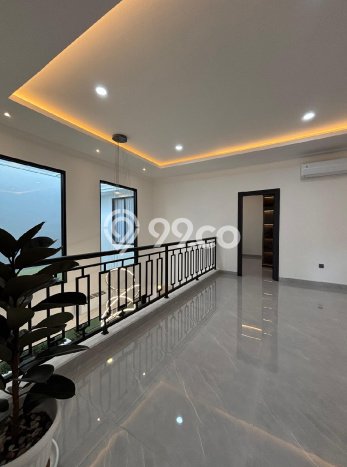 Rumah Elit Modern Siap Huni di Alam Sutera Tangerang Rumah Elit Modern Siap Huni di Alam Sutera Tangerang