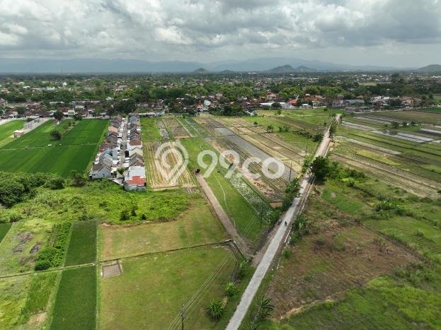 Tanah untuk Dijual Lokasi Godean, Sleman Luas 108m2 SHM Tanah untuk Dijual Lokasi Godean, Sleman Luas 108m2 SHM
