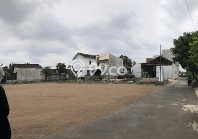 Dijual Tanah Kawasan Sleman, Luas 256m2m², Area Potensial Dijual Tanah Kawasan Sleman, Luas 256m2m², Area Potensial