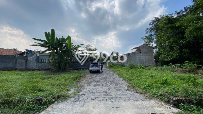 Tanah di Ngemplak, Luas 141m², Akses Jalan Utama Tanah di Ngemplak, Luas 141m², Akses Jalan Utama