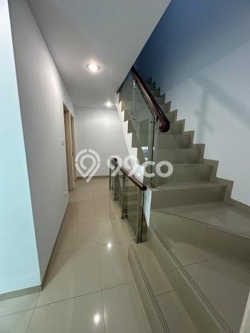 Jual Rumah Strategis Bagus Punya 4 KT di Batam Centre Batam SHM Jual Rumah Strategis Bagus Punya 4 KT di Batam Centre Batam SHM