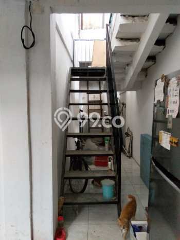 Dijual Rumah Luas Megah Dengan View Cantik di Manyar, Surabaya Dijual Rumah Luas Megah Dengan View Cantik di Manyar, Surabaya