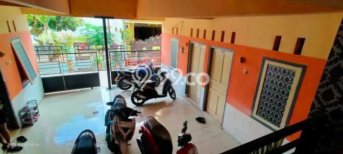 Unit Kost Dijual di Banyuwangi dengan 16 Kamar Tidur & Luas Bangunan 170m2 Unit Kost Dijual di Banyuwangi dengan 16 Kamar Tidur & Luas Bangunan 170m2