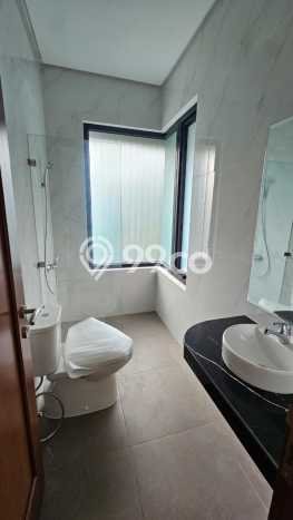 Rumah Luxury Modern Siap Huni di BSD Foresta Tangerang Rumah Luxury Modern Siap Huni di BSD Foresta Tangerang