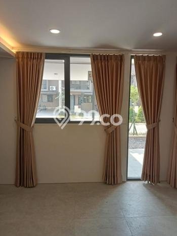 Sewa Rumah Murah di BSD Tangerang dengan 3 Kamar Tidur Sewa Rumah Murah di BSD Tangerang dengan 3 Kamar Tidur