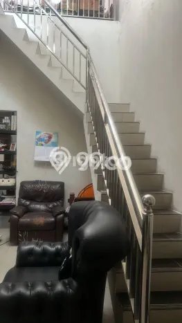 Rumah Elit LB 345m2 Siap Huni Desain Elegan di Pusponjolo, Semarang Rumah Elit LB 345m2 Siap Huni Desain Elegan di Pusponjolo, Semarang