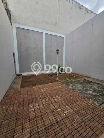 Jarang Ada! Rumah Sewa 4 Kamar Bagus Siap Huni Gading Serpong Jarang Ada! Rumah Sewa 4 Kamar Bagus Siap Huni Gading Serpong