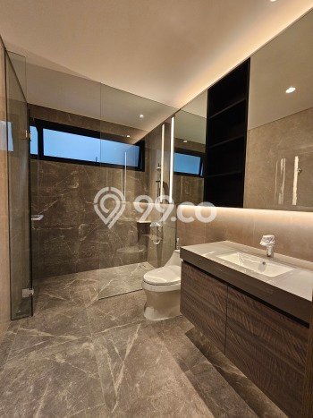 Hunian Minimalis Untuk Disewakan di BSD City Tangerang 5 KT & 5 KM Hunian Minimalis Untuk Disewakan di BSD City Tangerang 5 KT & 5 KM