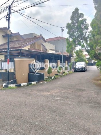 For Sale Rumah Mewah Exclusive di Duren Sawit, Jakarta Timur For Sale Rumah Mewah Exclusive di Duren Sawit, Jakarta Timur