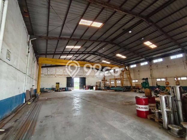 Unit Gudang Dijual di Bekasi LT 3189m2 & LB 1200m2 Unit Gudang Dijual di Bekasi LT 3189m2 & LB 1200m2